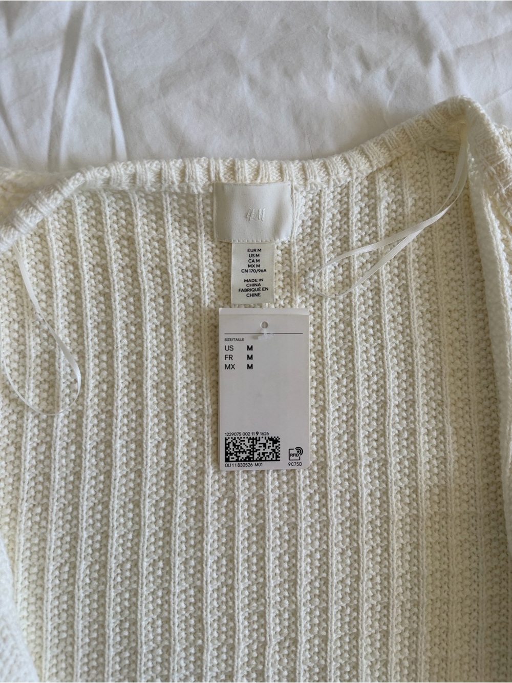 H&M Textured Knit Cardigan & Skirt Set - Picture 7 of 11